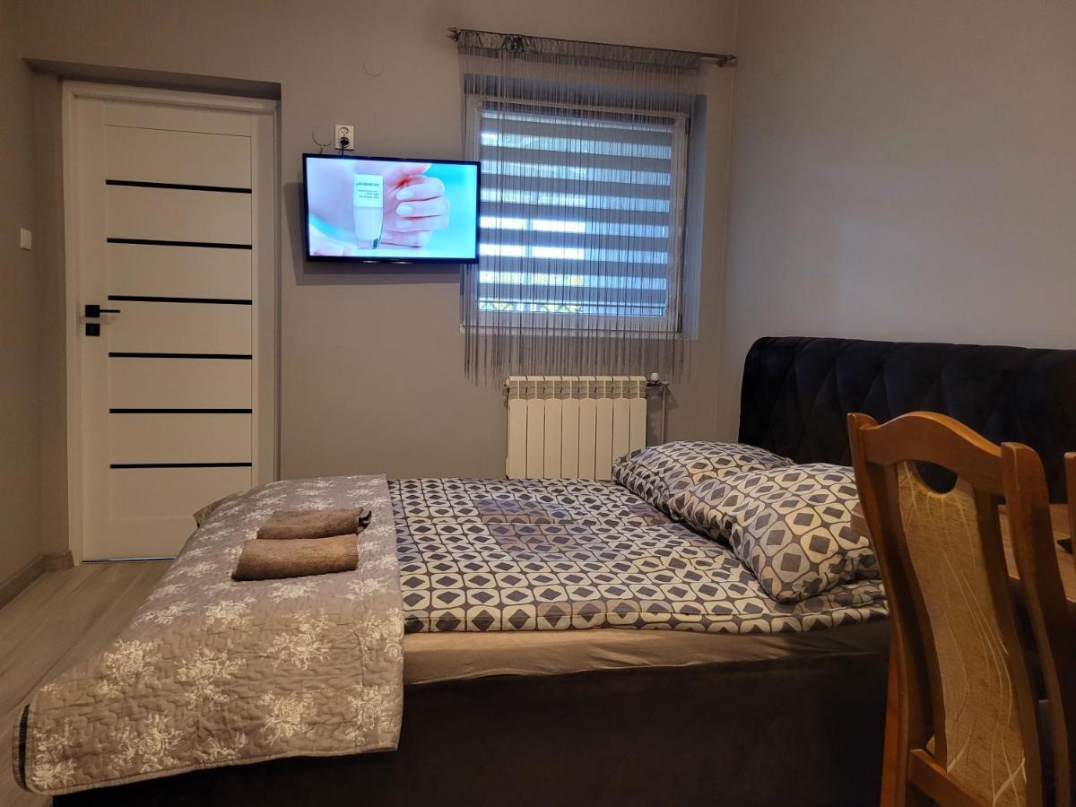 Sebar Hotell Gorzyce  Exteriör bild