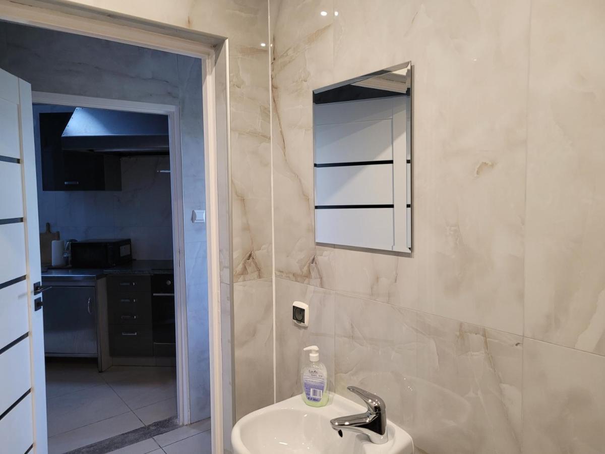 Sebar Hotell Gorzyce  Exteriör bild